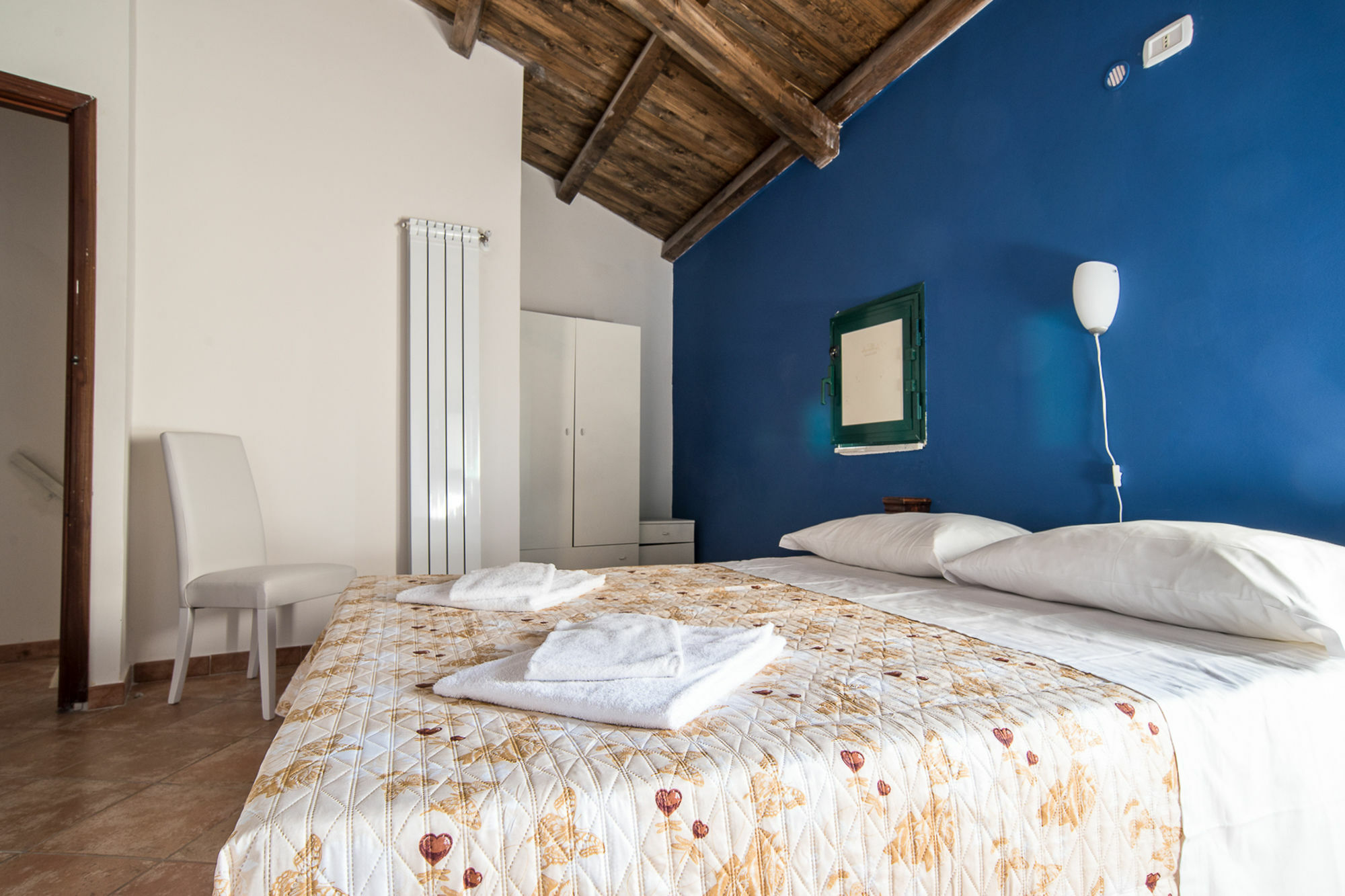 Otello Rooms Катания Екстериор снимка